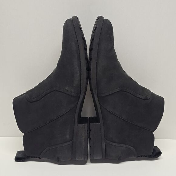 UGG Aureo Black Nubuck Leather Ankle Booties Boots Women's 8.5 - Picture 3 of 8